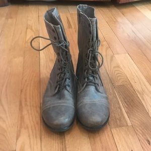 Steve Madden Gray Troopa combat boots